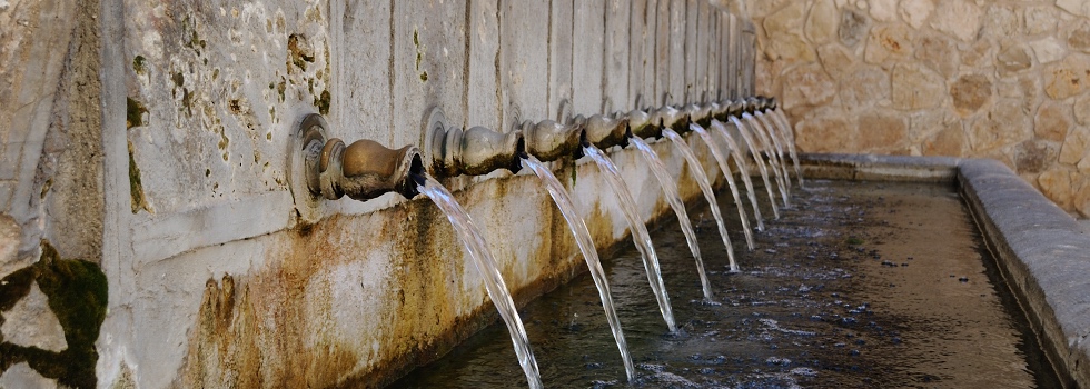 Fuente de Los Doce Caños